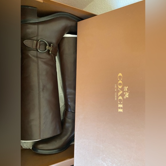 Coach Carolina Calf brown Boots - Picture 6 of 10